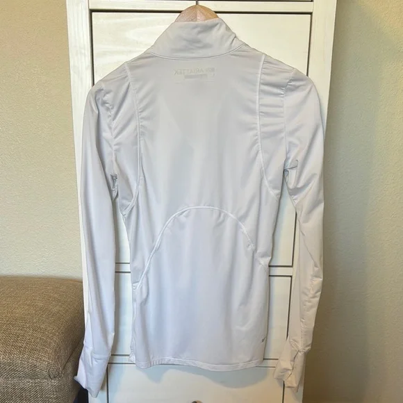 White Ariat Tek Long Sleeve Cold Series Winter Riding Top Size S - Picture 3 of 3
